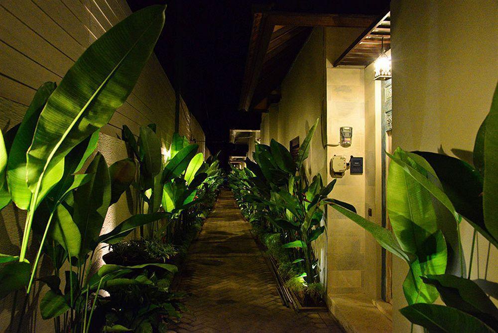 Zoe Villa Canggu Esterno foto